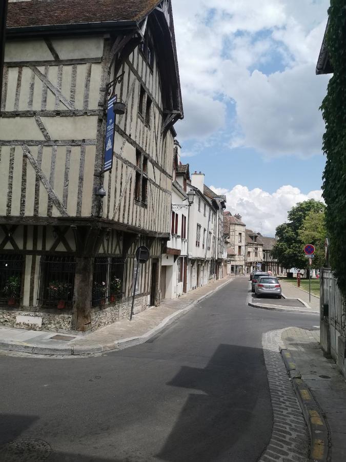Le Petit Bouchon De Troyes Classe 3 Etoiles Eksteriør billede